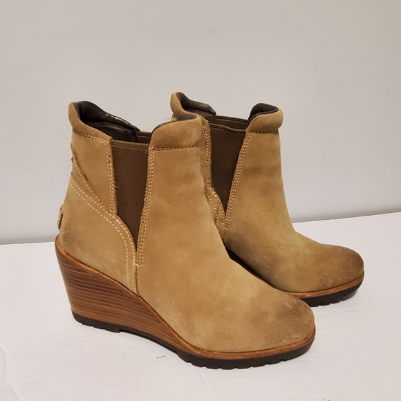 Sorel after hours Chelsea boot - Picture 2 of 10